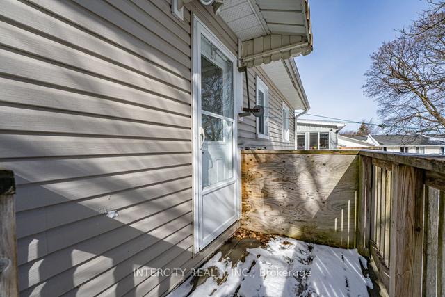 339 William St, House detached with 2 bedrooms, 2 bathrooms and 3 parking in Shelburne ON | Image 22