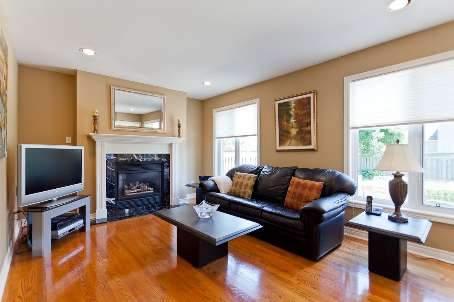 81 Polo Cres, House detached with 4 bedrooms, 3 bathrooms and 8 parking in Vaughan ON | Image 7