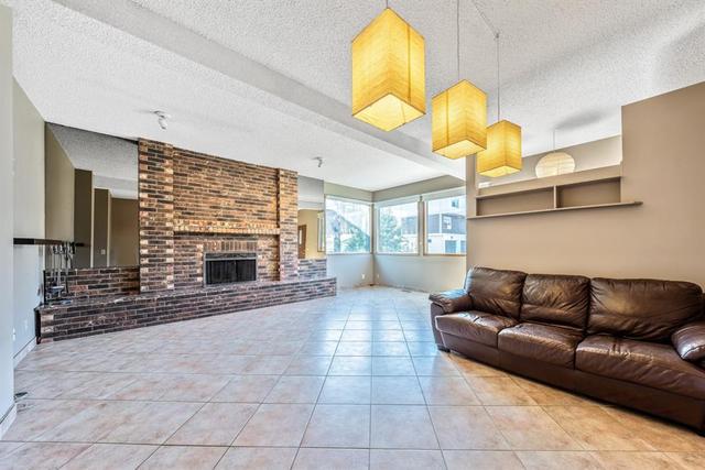 510 6 Street Ne, House detached with 4 bedrooms, 3 bathrooms and 3 parking in Calgary AB | Image 2