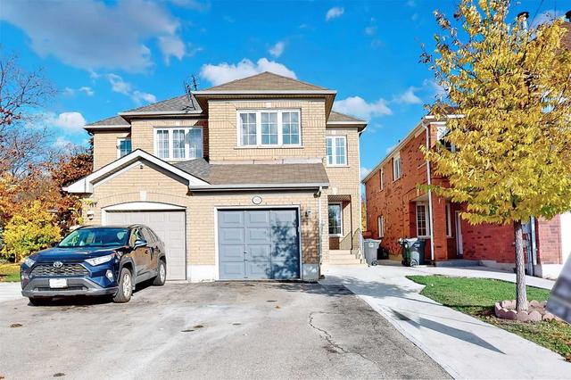 195 Fernforest Dr, House semidetached with 3 bedrooms, 4 bathrooms and 5 parking in Brampton ON | Image 1