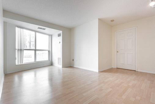 316 - 7 Lorraine Dr, Condo with 2 bedrooms, 2 bathrooms and 1 parking in Toronto ON | Image 2
