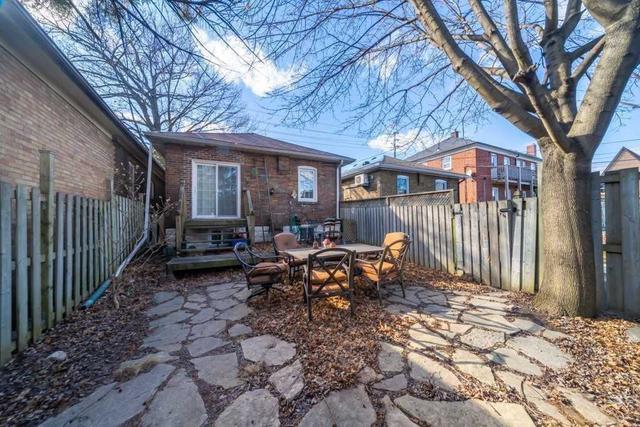 193 Royal York Rd, House detached with 1 bedrooms, 2 bathrooms and 3 parking in Toronto ON | Image 19