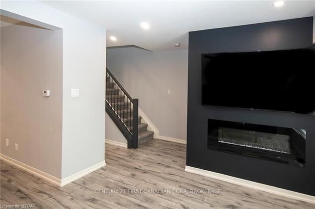 10 - 757 Wharncliffe Rd S, Townhouse with 3 bedrooms, 3 bathrooms and 1 parking in London ON | Image 4