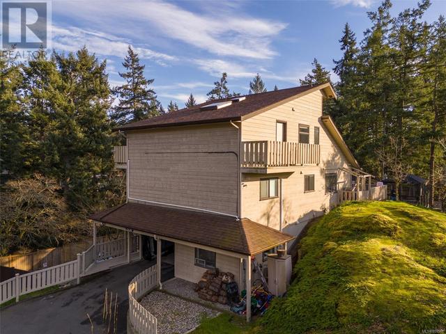 2520 Duncan Lane, House detached with 5 bedrooms, 5 bathrooms and 2 parking in Langford BC | Image 66