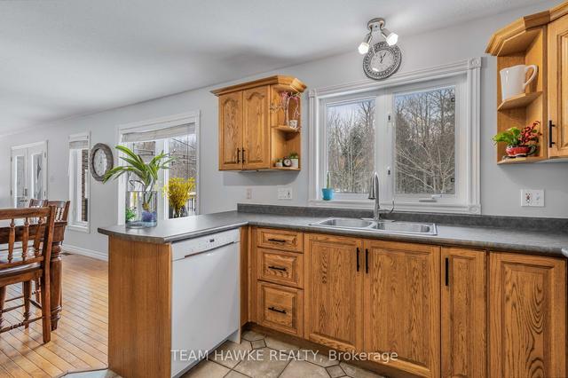 124 Arlynn Cres, House detached with 3 bedrooms, 3 bathrooms and 10 parking in Penetanguishene ON | Image 33