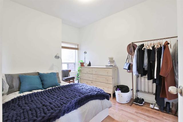 1012 Ossington Ave, House semidetached with 4 bedrooms, 3 bathrooms and 2 parking in Toronto ON | Image 39