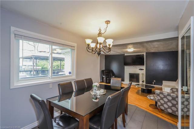 15 Fox Mill Crescent, House detached with 5 bedrooms, 2 bathrooms and 5 parking in London ON | Image 10