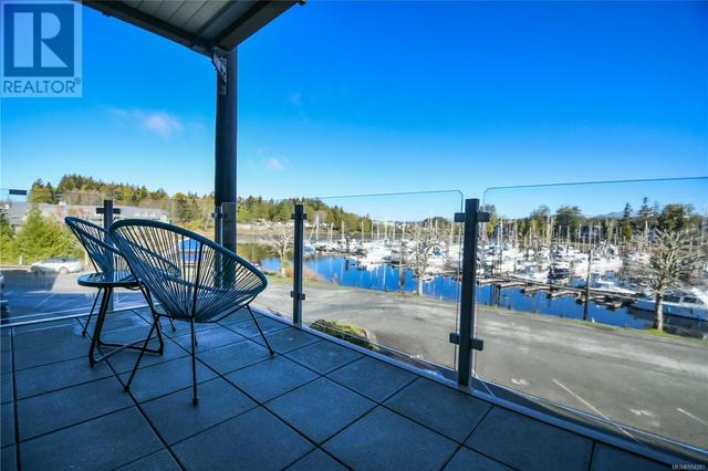 104 - 1917 Peninsula Rd, Condo with 2 bedrooms, 2 bathrooms and 21 parking in Ucluelet BC | Image 2