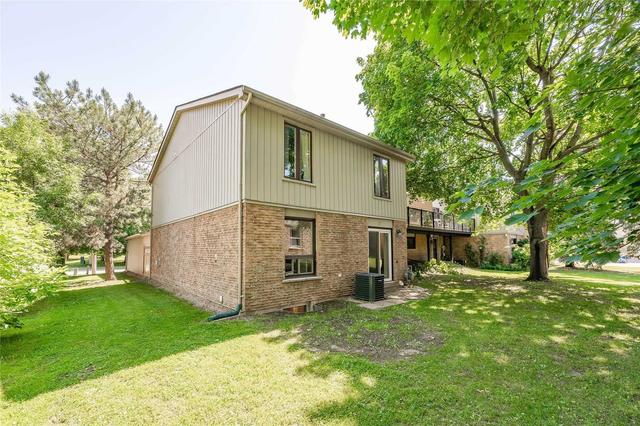 57 Janefield Ave, Townhouse with 4 bedrooms, 4 bathrooms and 2 parking in Guelph ON | Image 33