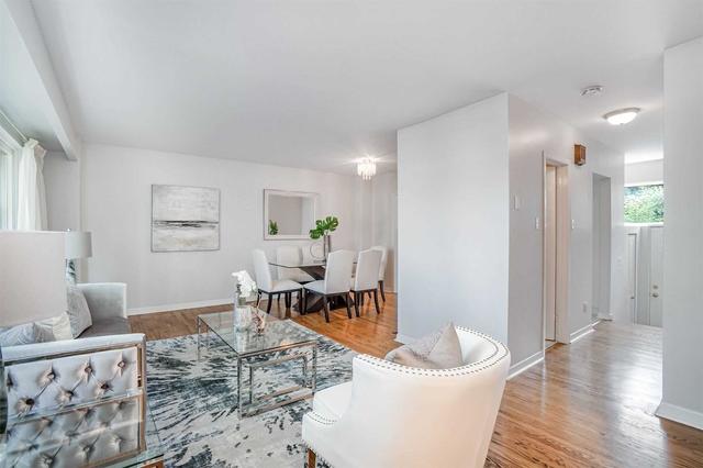 34 - 106 George Henry Blvd, Townhouse with 3 bedrooms, 2 bathrooms and 1 parking in Toronto ON | Image 13