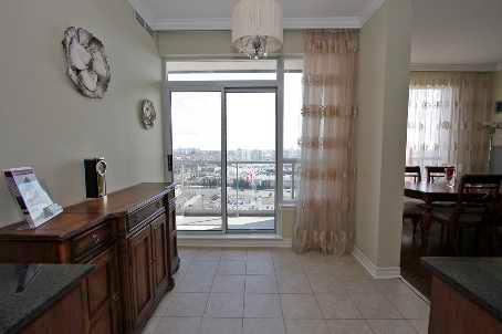 lph101 - 15 North Park Rd, Condo with 2 bedrooms, 2 bathrooms and 1 parking in Vaughan ON | Image 5