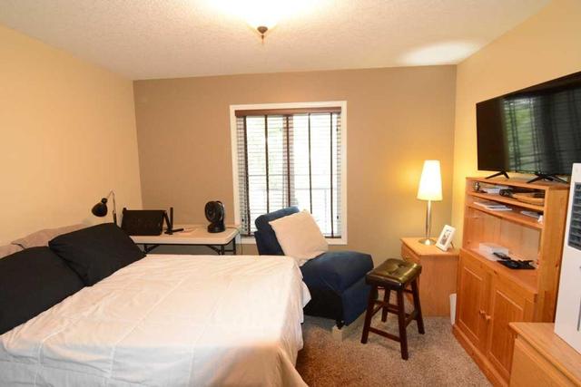 223 - 80a Kelloway Crescent, Condo with 3 bedrooms, 1 bathrooms and 2 parking in Red Deer AB | Image 10