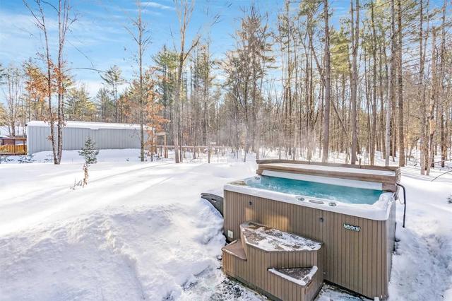 1033 Picard Lane, House detached with 3 bedrooms, 2 bathrooms and 8 parking in Gravenhurst ON | Image 13