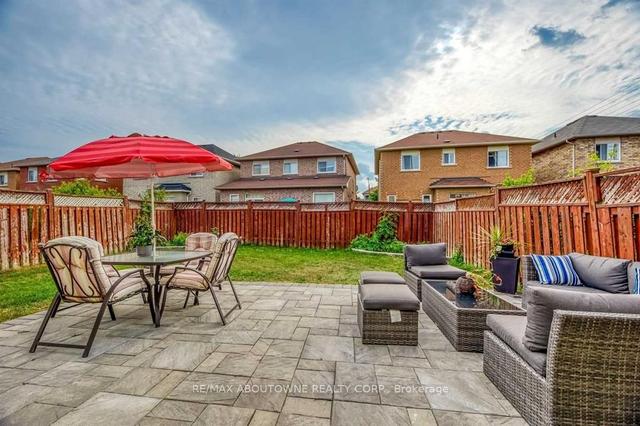 5690 Freshwater Dr, House detached with 4 bedrooms, 4 bathrooms and 3 parking in Mississauga ON | Image 18