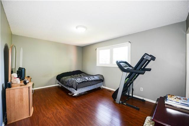 85 Flamingo Cres, House detached with 3 bedrooms, 4 bathrooms and 4 parking in Brampton ON | Image 10
