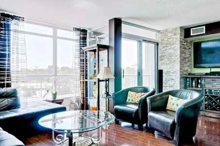 408 - 219 Fort York Blvd, Condo with 2 bedrooms, 2 bathrooms and 1 parking in Toronto ON | Image 3