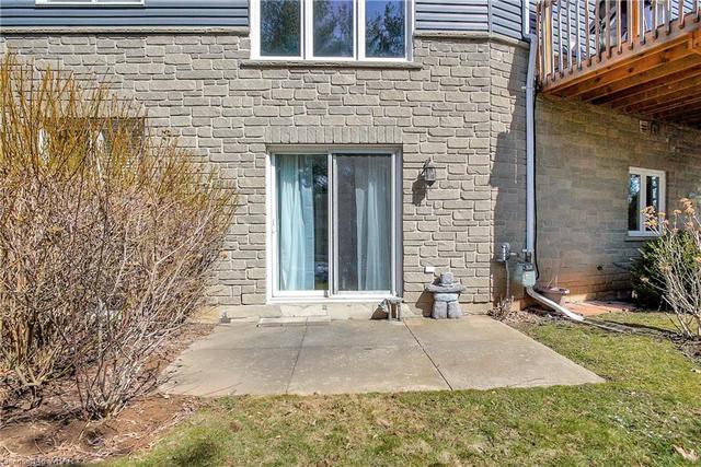 5 - 199 Saginaw Parkway, House attached with 2 bedrooms, 2 bathrooms and 3 parking in Cambridge ON | Image 26