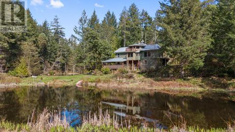 2 Main Rd, House detached with 4 bedrooms, 2 bathrooms and 12 parking in Powell River E BC | Card Image