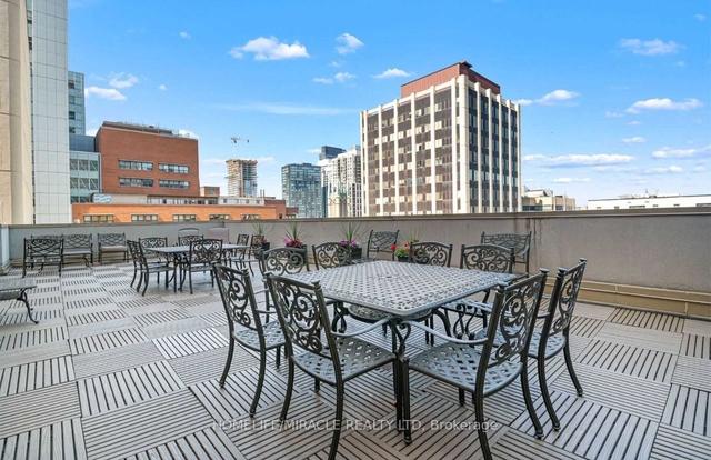 1009 - 105 Victoria St, Condo with 1 bedrooms, 1 bathrooms and 0 parking in Toronto ON | Image 11