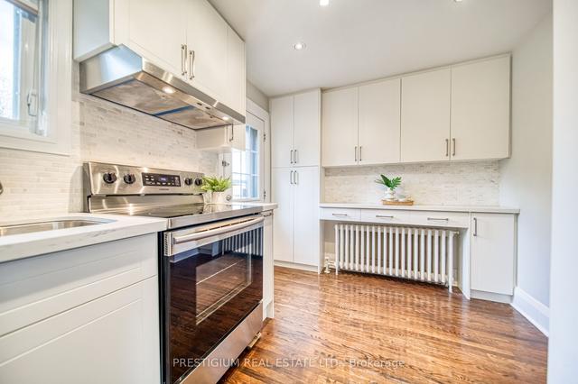 212 Broadway Ave, House detached with 3 bedrooms, 2 bathrooms and 1 parking in Toronto ON | Image 10