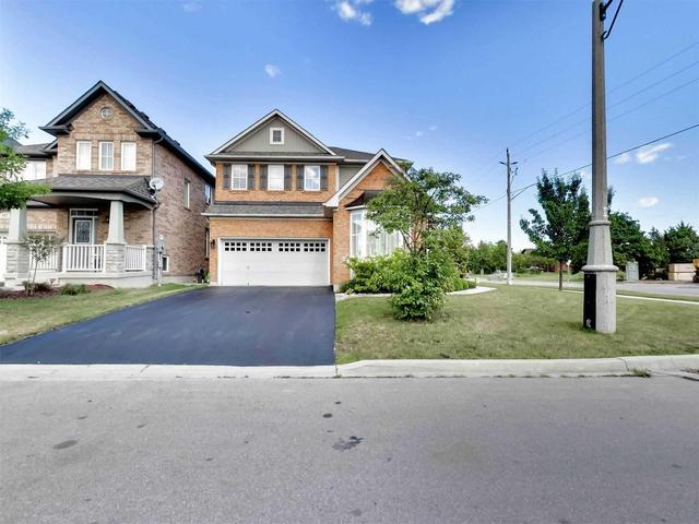 569 Fifty Rd, House detached with 3 bedrooms, 3 bathrooms and 2 parking in Hamilton ON | Image 3