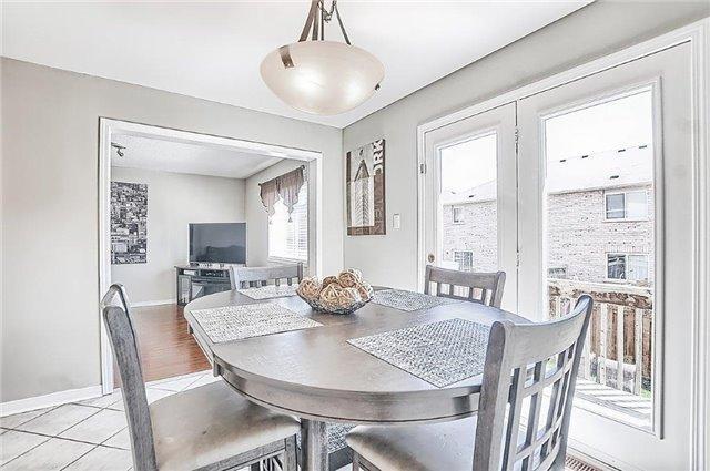 182 Wainscot Ave, House semidetached with 3 bedrooms, 3 bathrooms and 3 parking in Newmarket ON | Image 8