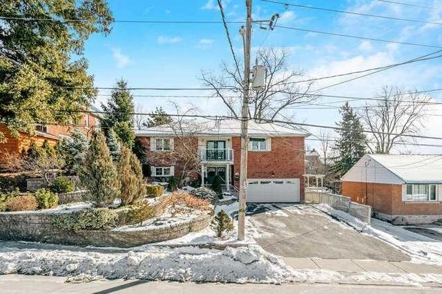 336 Pine St, House detached with 6 bedrooms, 4 bathrooms and 7 parking in Milton ON | Image 1