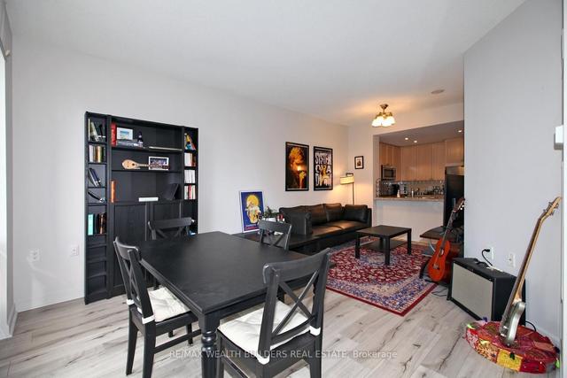 1912 - 85 Bloor St E, Condo with 1 bedrooms, 1 bathrooms and 1 parking in Toronto ON | Image 6