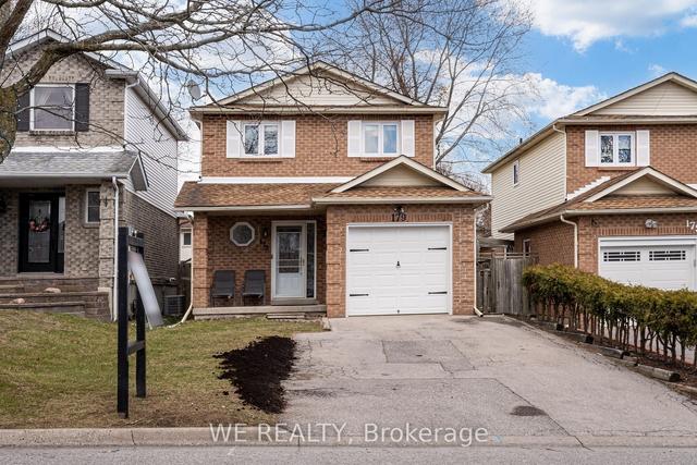 179 Sagebrush St, House detached with 3 bedrooms, 2 bathrooms and 5 parking in Oshawa ON | Image 1