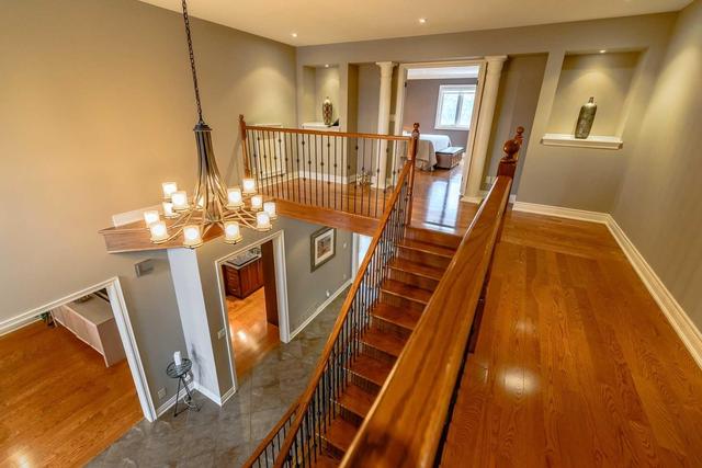 30 Addison Dr, House detached with 3 bedrooms, 6 bathrooms and 4 parking in St. Catharines ON | Image 7