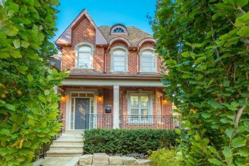 128 Willow Ave, House detached with 4 bedrooms, 5 bathrooms and 3 parking in Toronto ON | Image 1