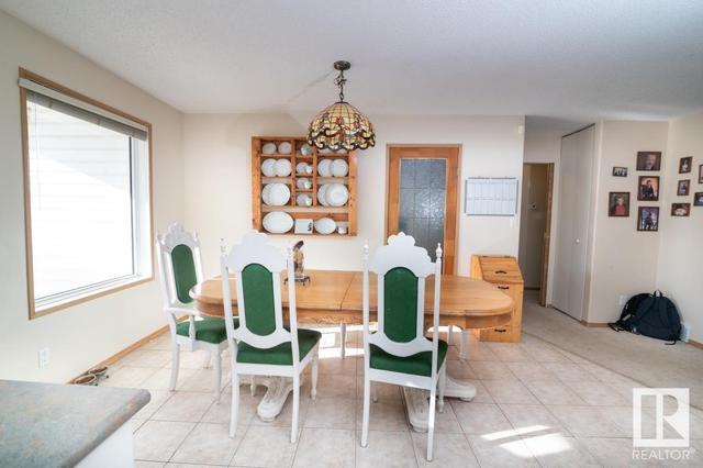 5116 58 Av, House detached with 5 bedrooms, 2 bathrooms and null parking in Tofield AB | Image 19