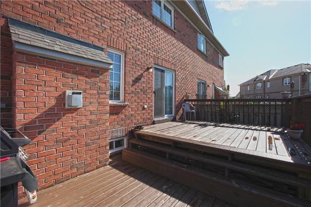 86 Saddleback Sq, House semidetached with 3 bedrooms, 3 bathrooms and 3 parking in Brampton ON | Image 17