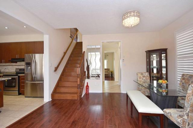 428 Tyrone Cres, House detached with 4 bedrooms, 4 bathrooms and 2 parking in Milton ON | Image 6