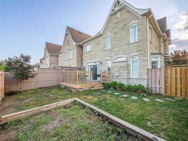 unit 37 - 450 Worthington Ave, House attached with 3 bedrooms, 4 bathrooms and 4 parking in Richmond Hill ON | Image 11
