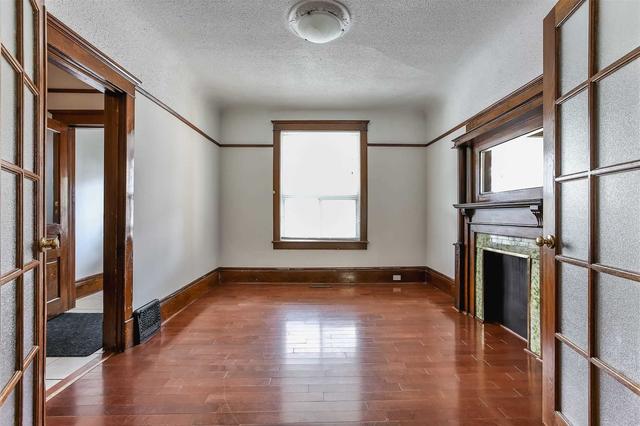 679 Broadview Ave, House semidetached with 5 bedrooms, 3 bathrooms and 0 parking in Toronto ON | Image 35