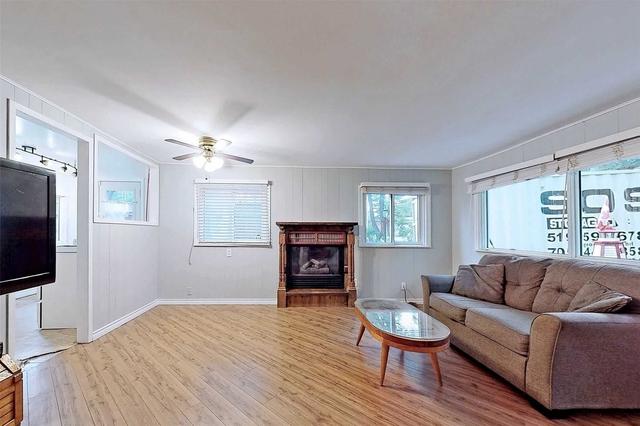 42 4th Lane, House detached with 2 bedrooms, 1 bathrooms and 5 parking in Wasaga Beach ON | Image 23
