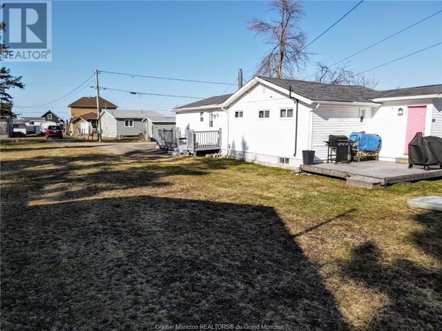 6 Ste Marie St, House detached with 3 bedrooms, 1 bathrooms and null parking in Beaubassin East NB | Image 38