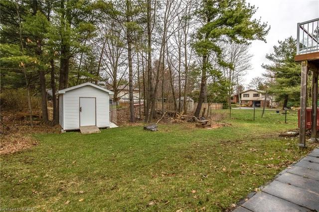 560 David Street E, House detached with 3 bedrooms, 2 bathrooms and 6 parking in Gravenhurst ON | Image 28