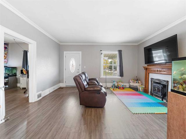 102 Arthur St, House detached with 3 bedrooms, 2 bathrooms and 1 parking in Brantford ON | Image 31
