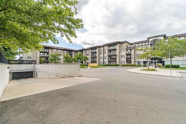 215 - 570 Lolita Gdns, Condo with 2 bedrooms, 2 bathrooms and 1 parking in Mississauga ON | Image 39