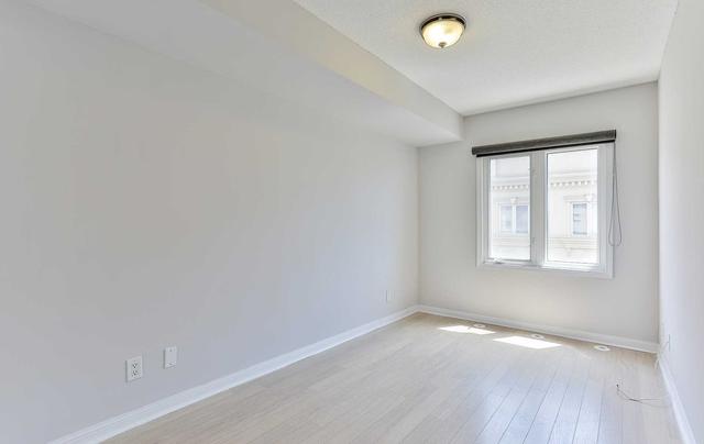 10 - 98 Carr St, Townhouse with 2 bedrooms, 1 bathrooms and 1 parking in Toronto ON | Image 6