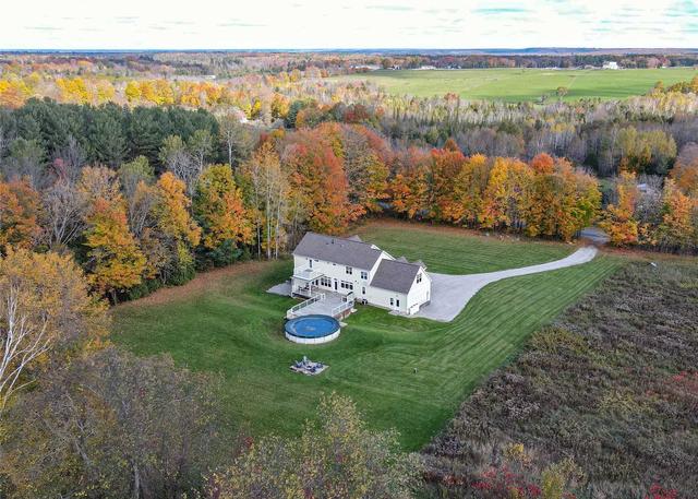3468 13 Line N, House detached with 5 bedrooms, 3 bathrooms and 12 parking in Oro Medonte ON | Image 36