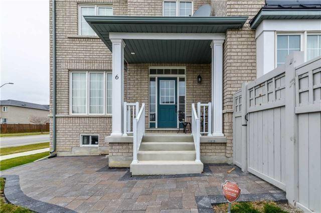 6 Jocada Crt, House detached with 4 bedrooms, 3 bathrooms and 7 parking in Richmond Hill ON | Image 2