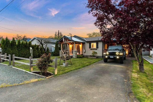 41943 Kirk Avenue, House detached with 2 bedrooms, 1 bathrooms and null parking in Chilliwack BC | Image 2