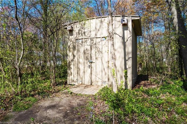 And, if the ample storage in the home isn't enough, you have this great shed tucked into the trees. | Image 40