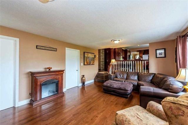 909 John St, House detached with 5 bedrooms, 3 bathrooms and 6 parking in Haldimand County ON | Image 3