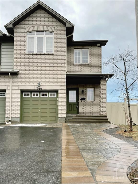 244 Macoun Circle, Townhouse with 4 bedrooms, 3 bathrooms and 3 parking in Ottawa ON | Image 1