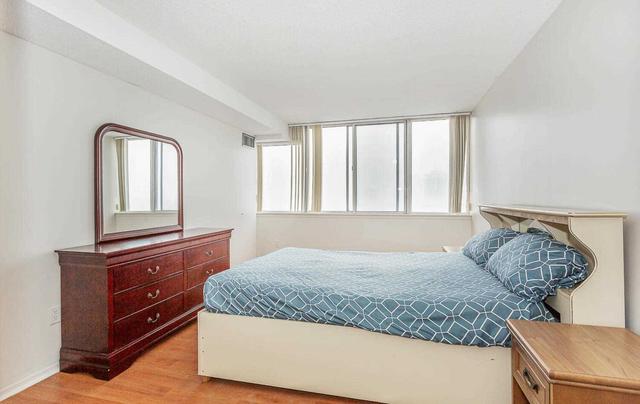 1005 - 21 Markbrook Lane, Condo with 2 bedrooms, 2 bathrooms and 1 parking in Toronto ON | Image 14