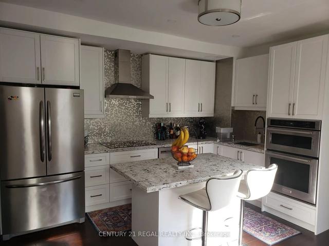 main - 191 Booth Ave, House semidetached with 1 bedrooms, 2 bathrooms and 1 parking in Toronto ON | Image 11